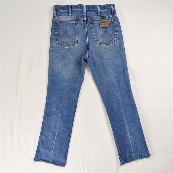 VTG Wrangler Distressed Raw Hem High Waist Mom Jeans - Picture 3 of 12